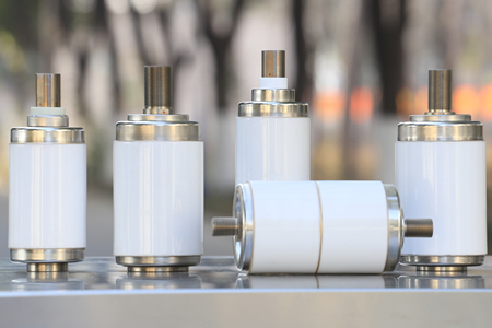 真空開(kāi)關(guān)管之所以被擊穿,原因居然在這!